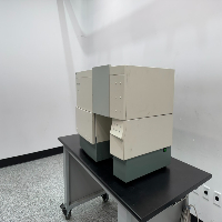 BD FACSCalibur Flow Cytometer image 1